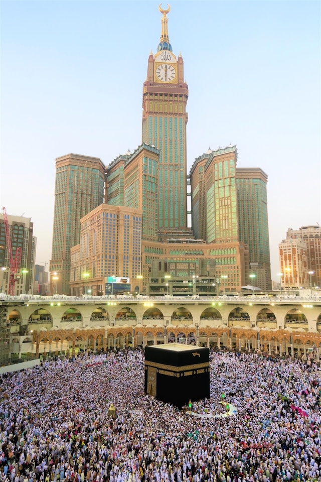 Umrah pilgrimage with Dar alBaraka